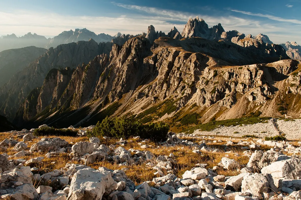 Best Local Walks for Beginners: A Seasonal Guide to Footpaths and Rights of Way